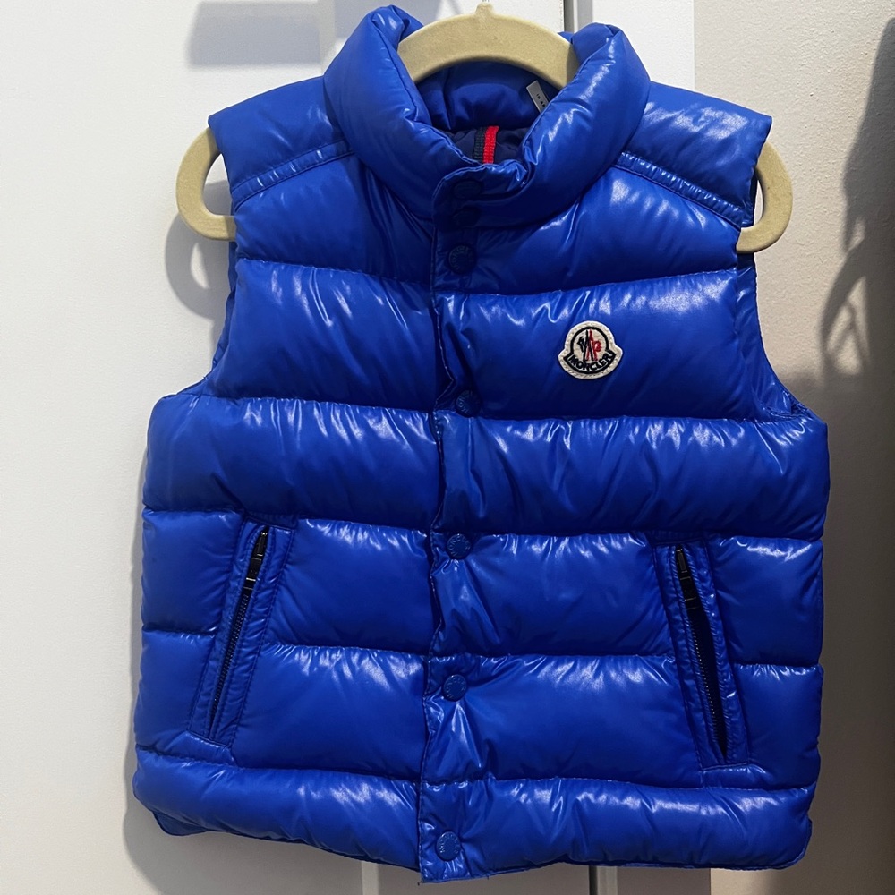 Boys Moncler Vibrant Blue Quilted Vest size 2